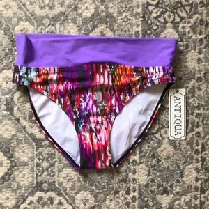 Swim suit bottoms